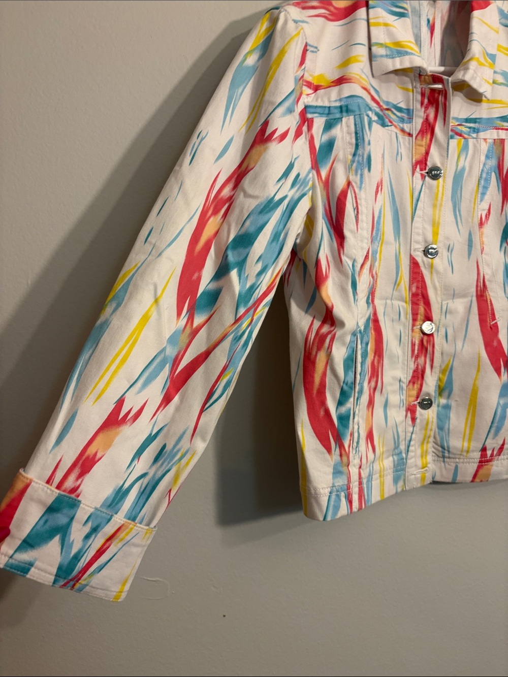 FDJ Printed Jean Jacket in White with Coral Teal Accents - Picture 5 of 8